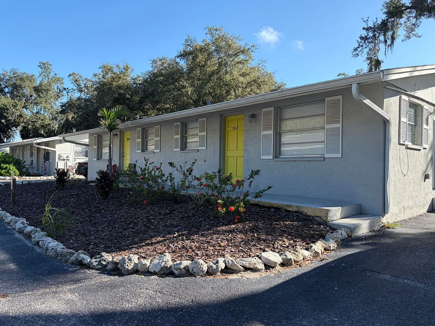 Riverside Marina Villas — Photo 1