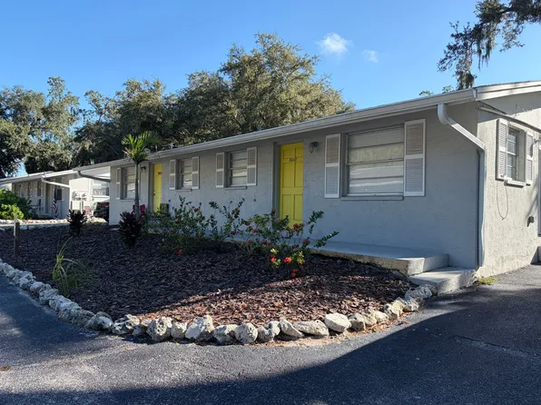 Riverside Marina Villas