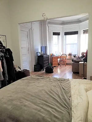 Rented by Lang Realty LLC | media 2