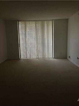 3rd image of 2775 NE 187 St 522 #522