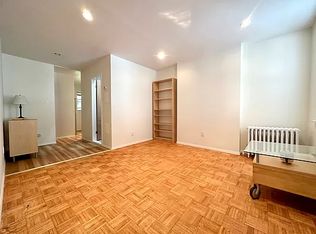 182 Powers St #G, Brooklyn, NY 11211