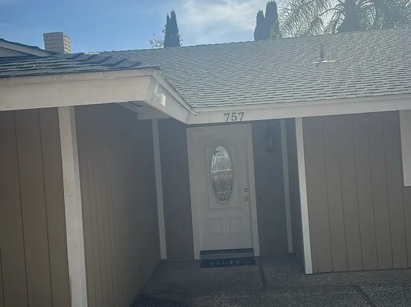 746 Carlow Way, El Cajon, CA 92020
