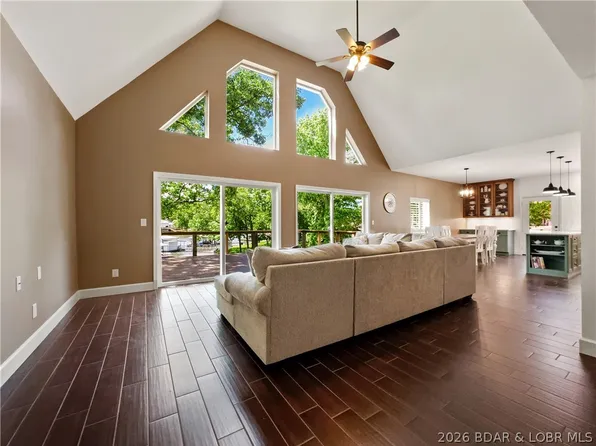 29792 Hazel Rd, Gravois Mills, MO 65037