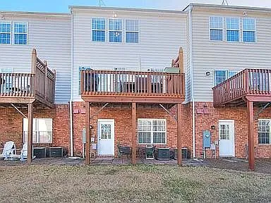 3010 Castleberry Ct — Photo 12
