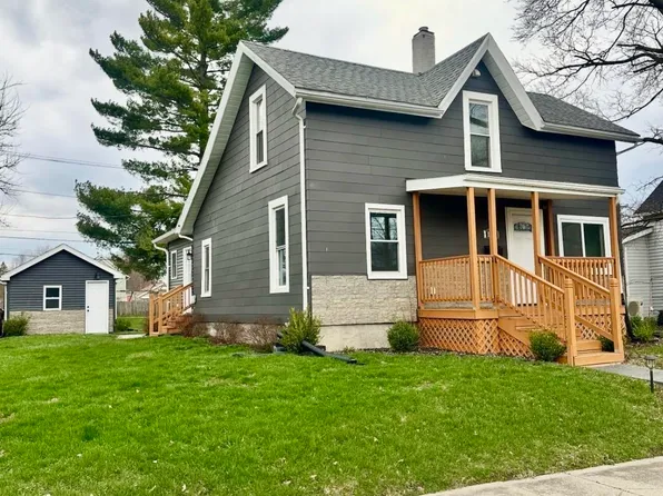 1411 S Van Buren St, Auburn, IN 46706