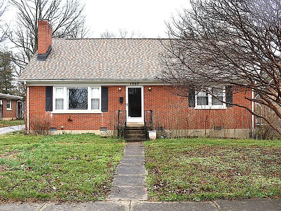 2nd image of 1507 Roanoke Rd