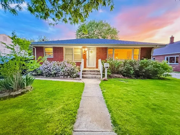 140 N Linda St, Hobart, IN 46342