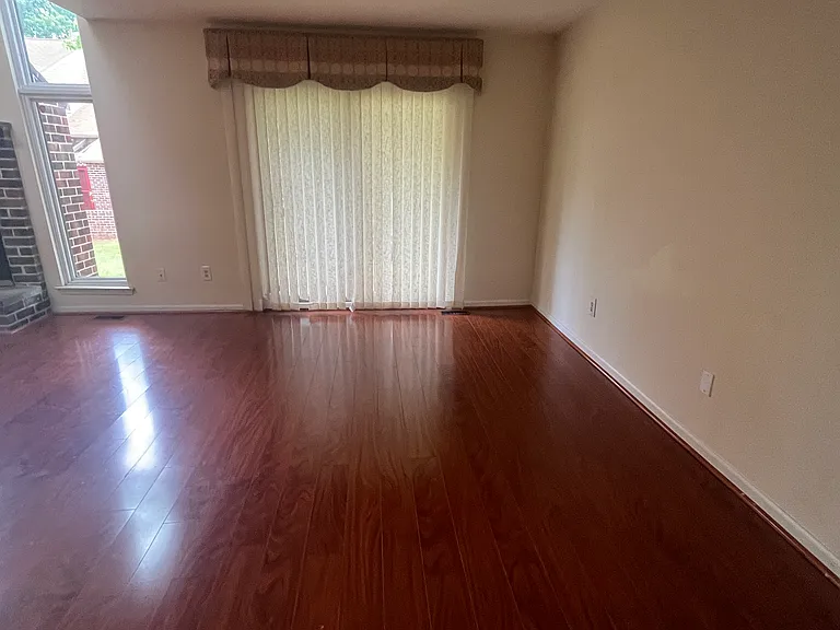 28 Knox Ct — Photo 6