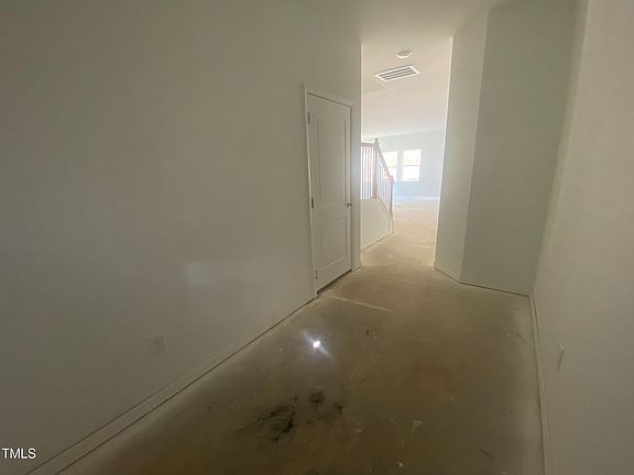 3rd image of 5000 Cambrey Dr Homesite 1