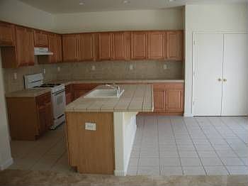 5th image of 4417 Winje Dr