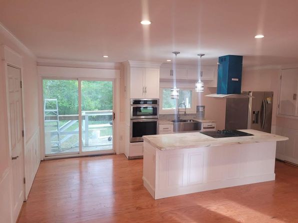 117 Winston Dr