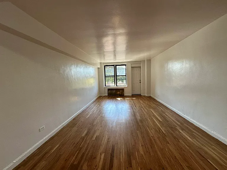 20-30 Elk Dr #3 — Photo 4