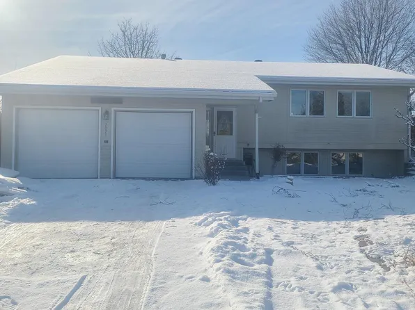 2027 W Cove Ct, Lincoln, NE 68522