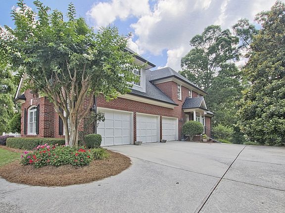 3rd image of 1320 Woodland Lake Dr