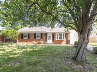 7 Bountiful Dr, Fairview Heights, IL 62208