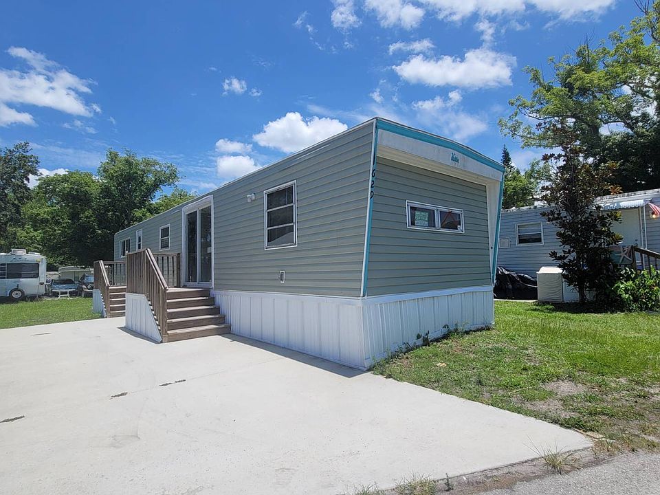 1st image of 1629 Genie St
