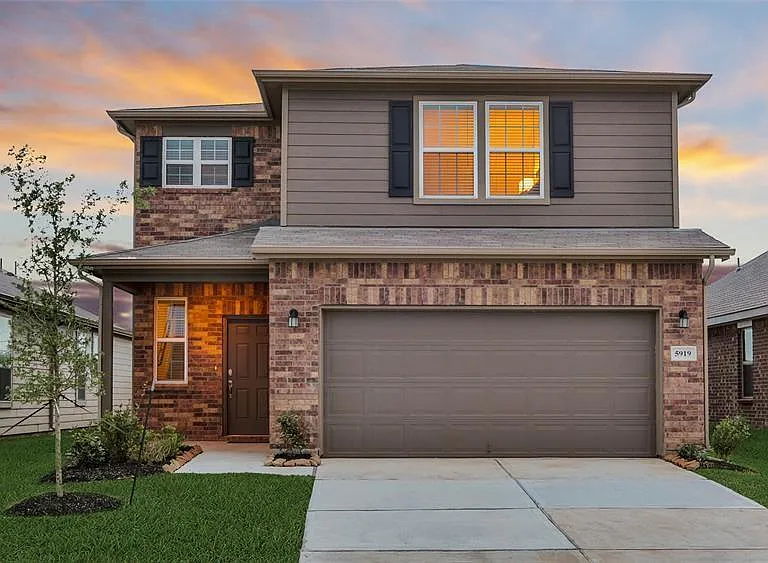 5919 Waggoner Ranch Trl — Photo 1