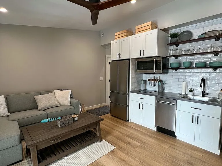 7610 N Lake Blvd #30 — Photo 3