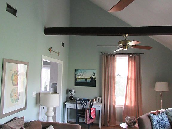 Gorgeous River Views from the LR!