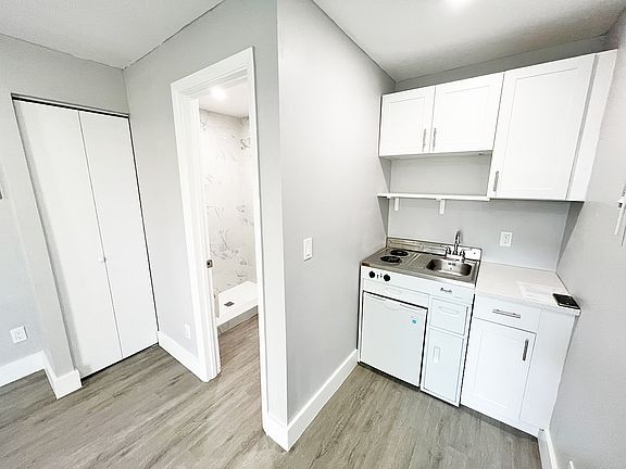 5th image of 1816 Taft St #6B