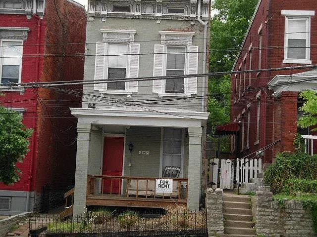 2367 W Clifton Ave #2