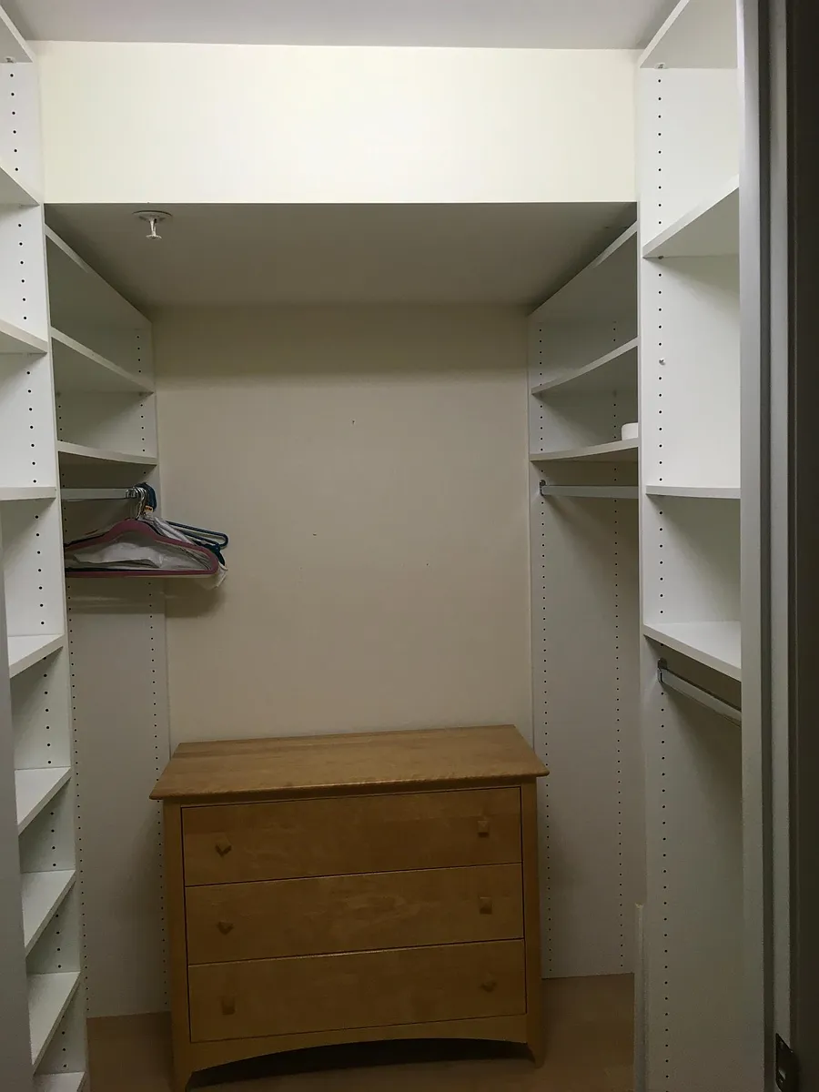 Building Photo - 5305 Sherrill Ave #B