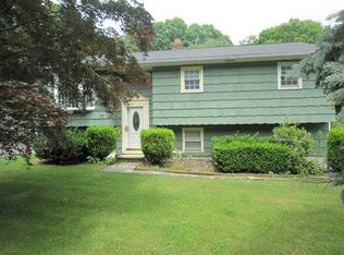 18 Michaud Rd, Danbury, CT 06810