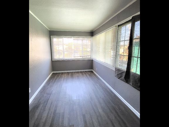 4th image of 5601 Scoville St