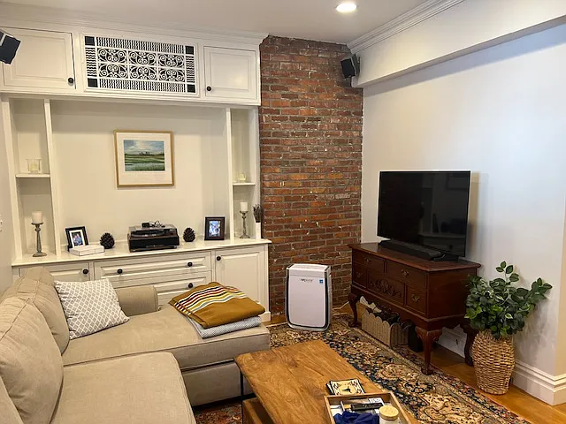 58 W Cedar St #1 — Photo 19