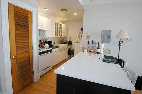 8 Mechanic St #1 — Photo 10