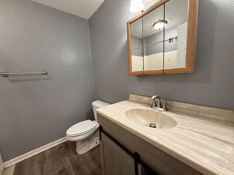 209 Wilkerson Ave — Photo 6