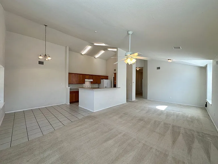 4700 Sydney Harbour Ct — Photo 6
