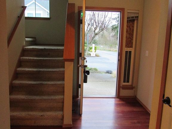 2nd image of 5901 111th Street Ct E APT 1