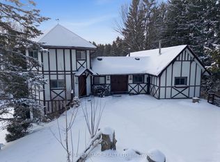 1385 Raglan Rd E, Oshawa, ON L1H0N2