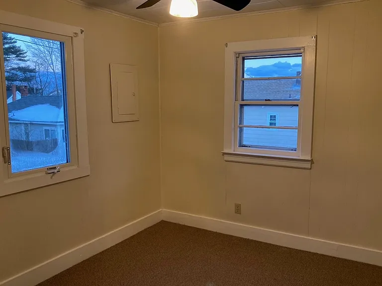 31 W Old Orchard Ave #D — Photo 3