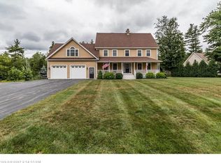 22 Deerfield Rd, North Berwick, ME 03906