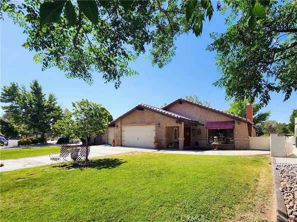 14751 Greenbriar Dr, Helendale, CA 92342