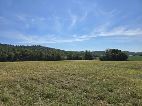 106 Woodview Dr, Monticello, KY 42633
