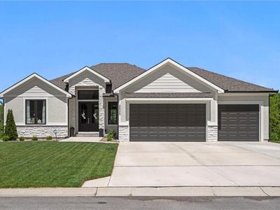 2625 SW Carlton Dr, Lees Summit, MO, 64082