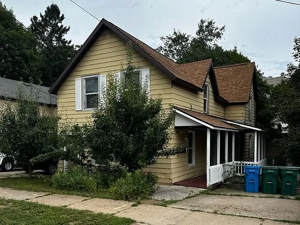 420 W Baraga Ave, Marquette, MI 49855