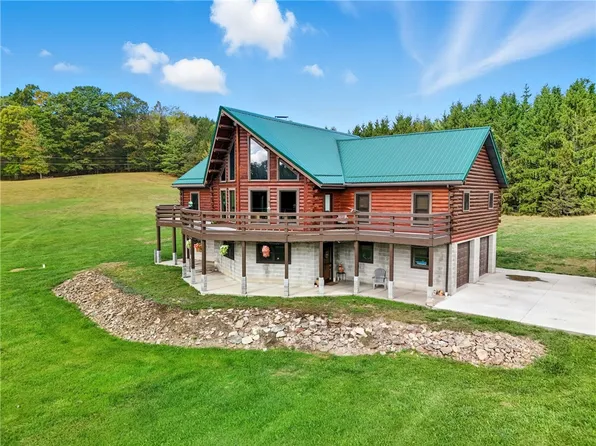 1089 Fire Tower Rd, Reynoldsville, PA 15851