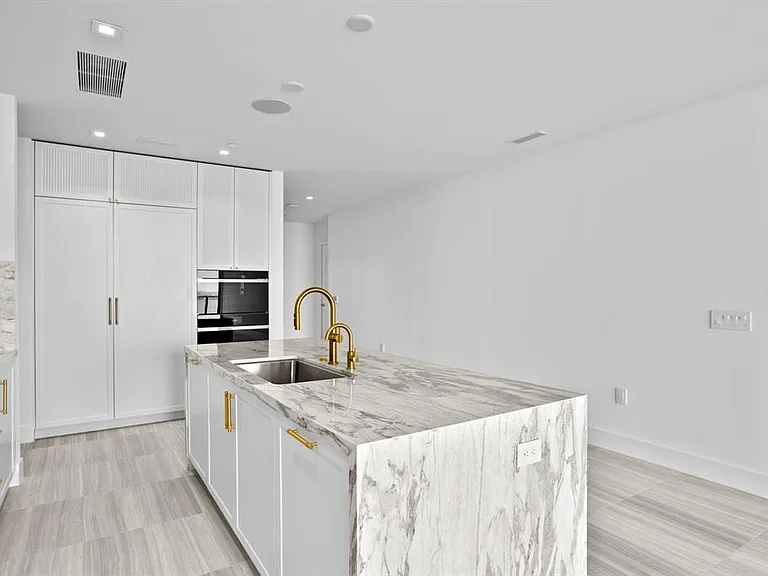 3015 S Ysabella Ave #2402 — Photo 15