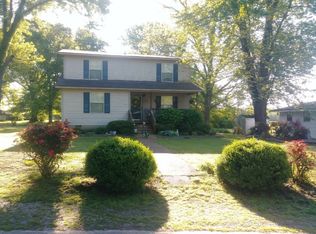 107 2nd St N, Obion, TN 38240
