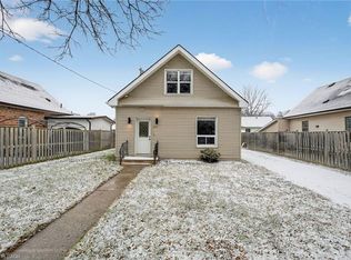 332 Queen St N, Norfolk County, ON N3Y 3Z1