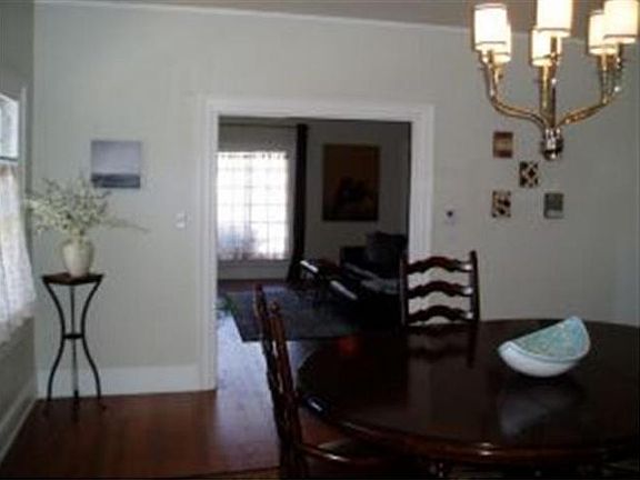 4th image of 520 E Boyd St