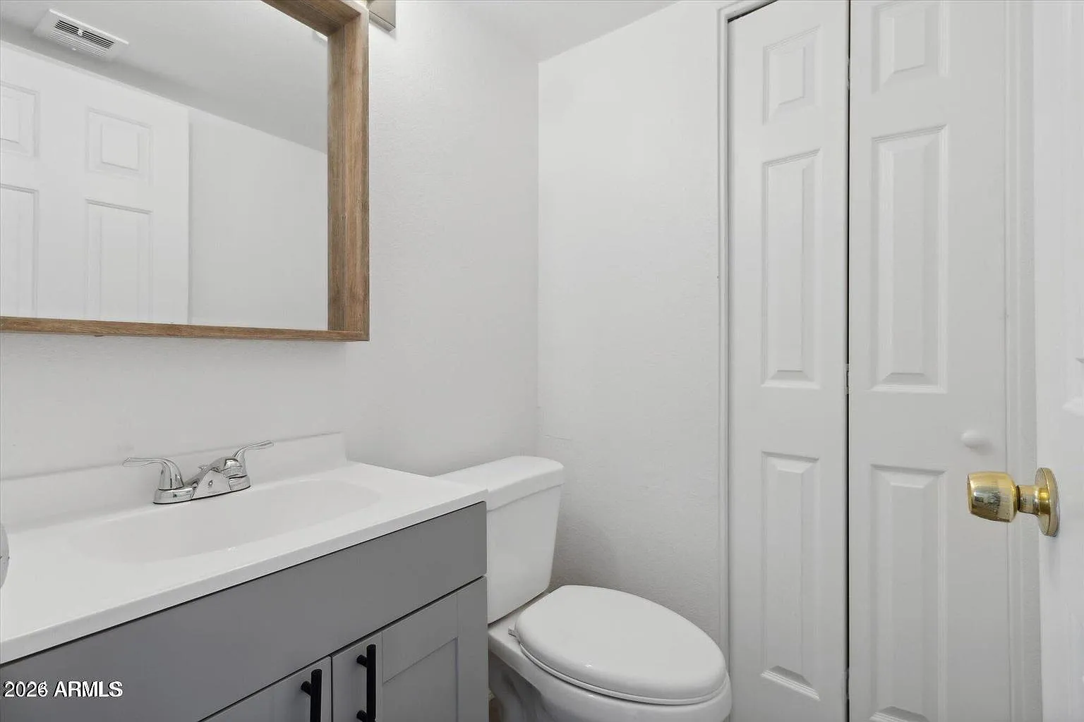 2 bed, 1.5 bath, 1121 sqft, $1,499 — Photo 4