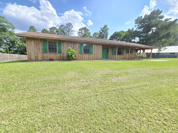 148 Brentwood Dr, Leesville, LA 71446