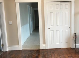 82 Penn Ave APT 1, Worcester, MA 01604