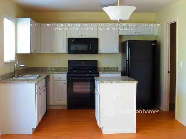 2409 Twin Fountain Ct Plainfield, IL 60586 — Photo 2