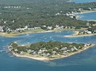 26 Ocean Ave, Wareham, MA 02571